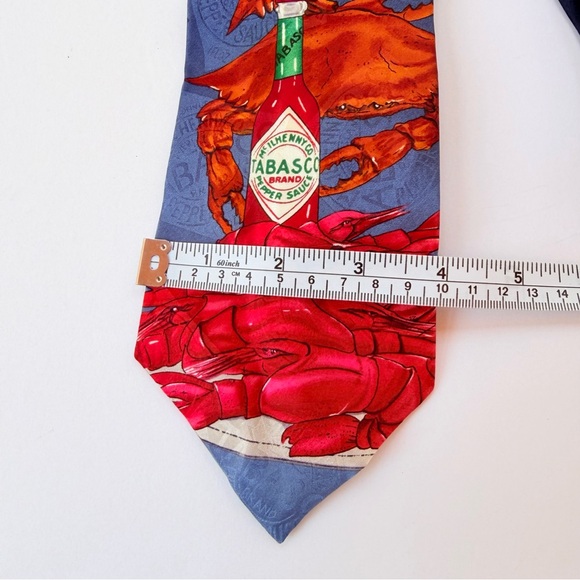 Men’s Tabasco Pepper Sauce Silk Necktie Crabs Oysters Crayfish Design - Picture 4 of 6